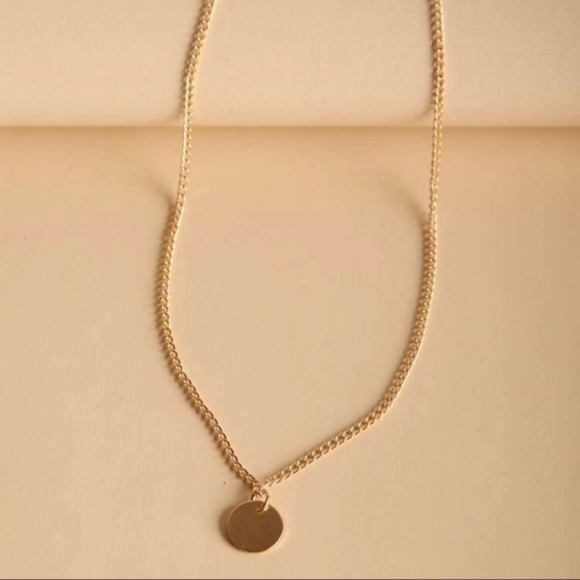 3/$30 💛 Disc Necklace - Picture 3 of 3